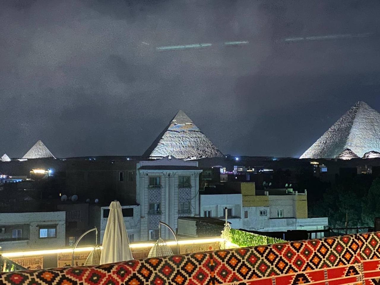 Majestic View Pyramids Inn Kafrat al Jabal Bagian luar foto