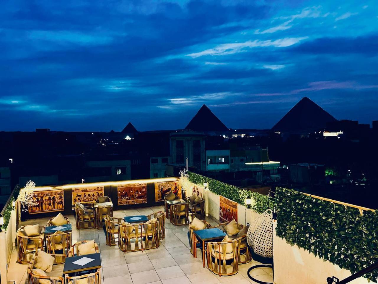 Majestic View Pyramids Inn Kafrat al Jabal Bagian luar foto